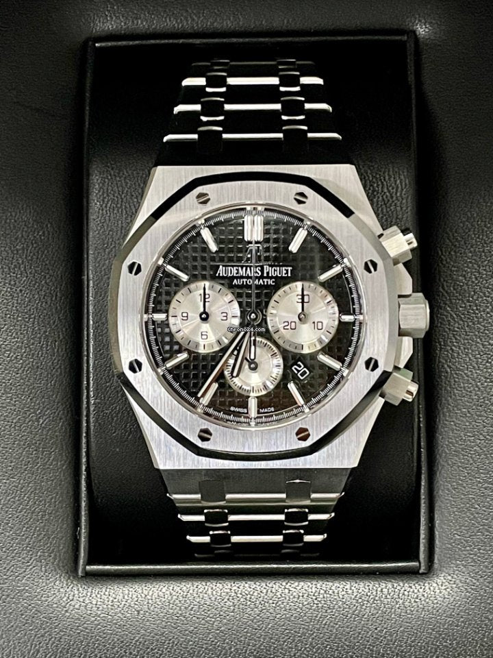 AP Royal Oak Chronograph 41mm Stainless Steel Black Dial